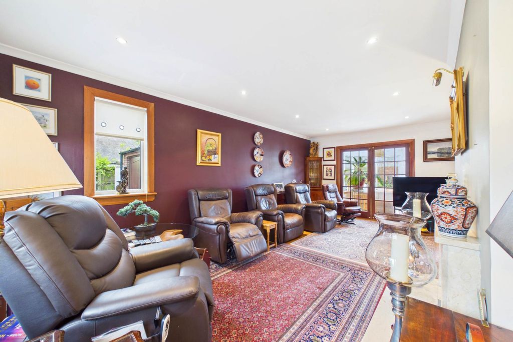 Additional image 3 of 3 bed detached house for saleFriarsdene, Lanark ML11