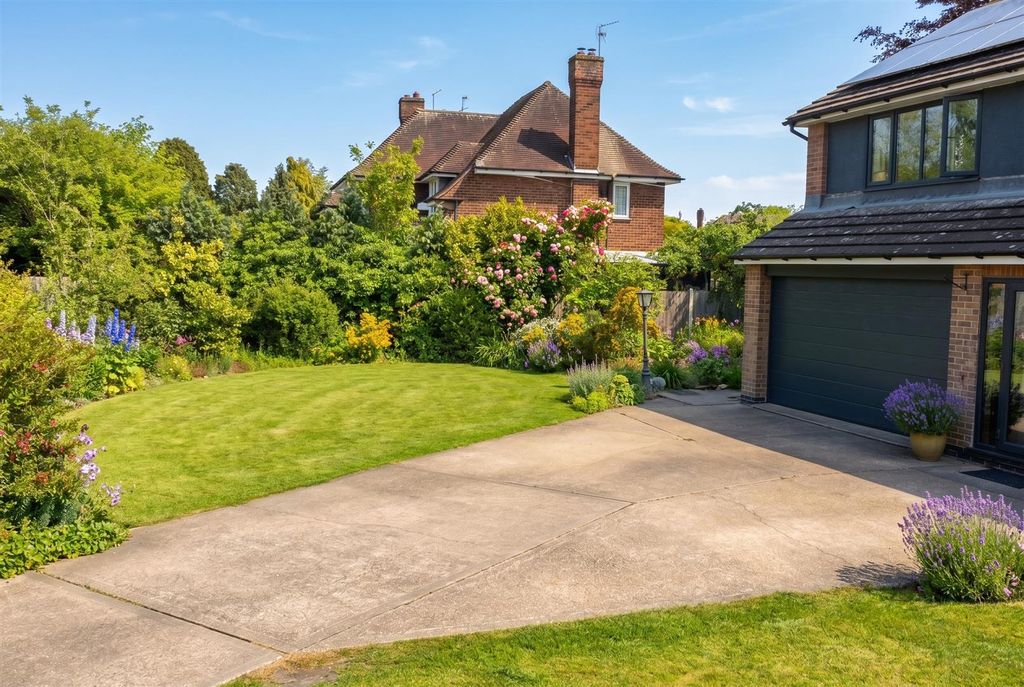 Additional image 20 of 5 bed detached house for saleElm Close, Newark NG24