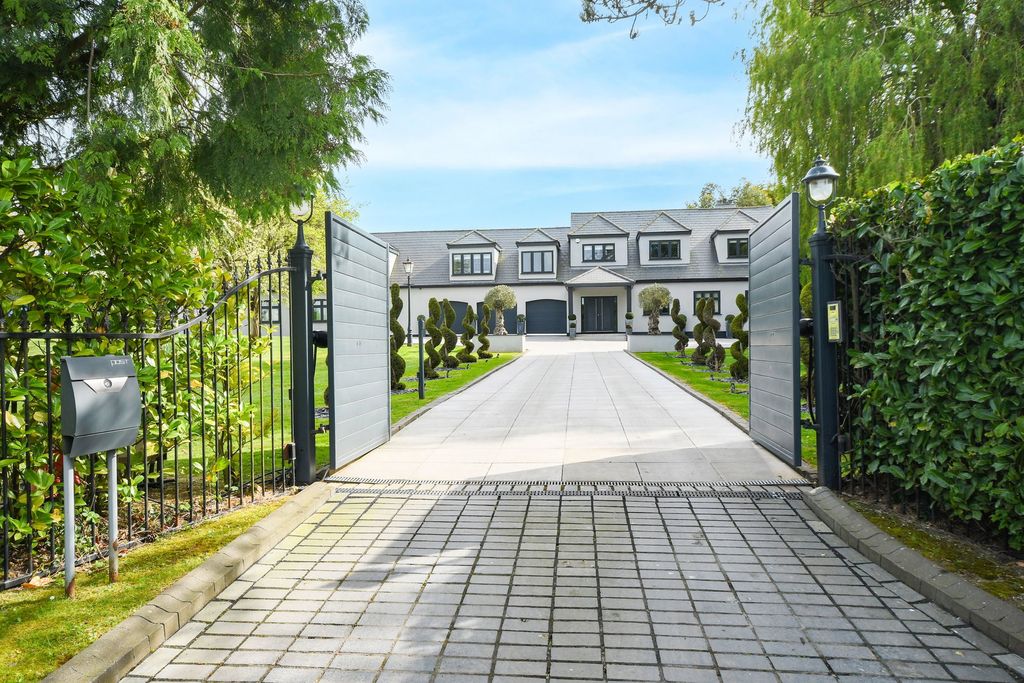 Additional image 49 of 4 bed detached house for saleOngar Outskirts, Essex CM5
