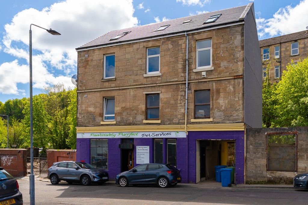 3 bed flat for saleNewark Street, Port Glasgow PA14