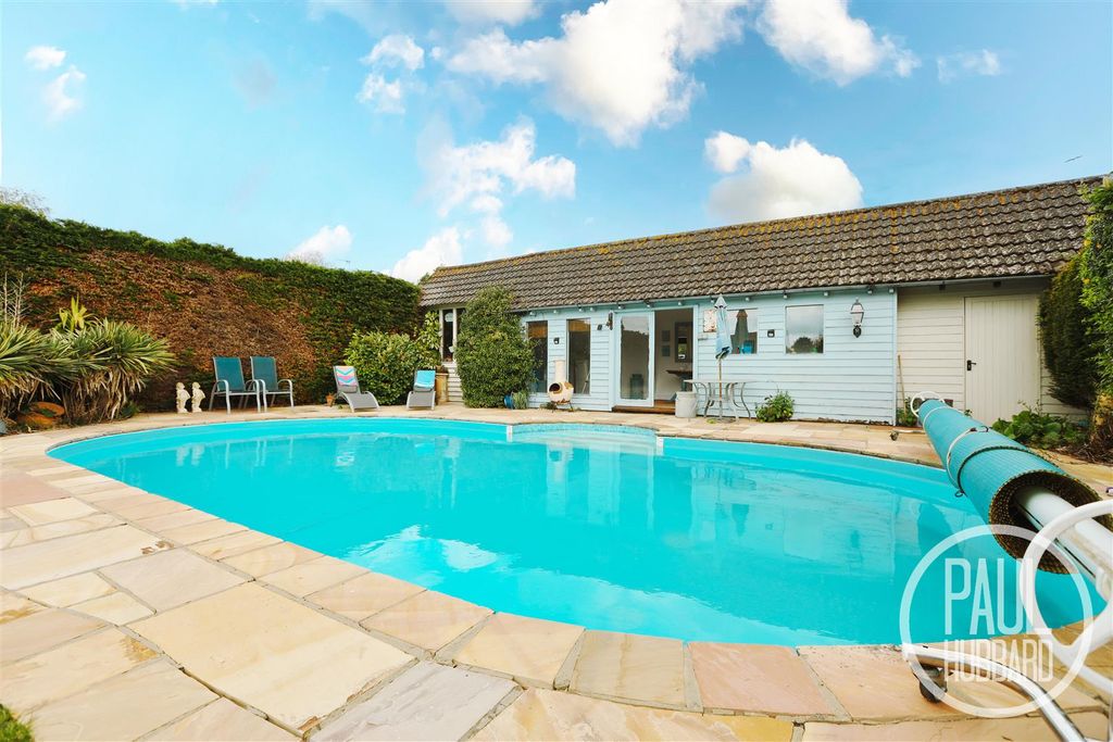 Additional image 26 of 5 bed detached house for saleRomany Road, Oulton Broad NR32