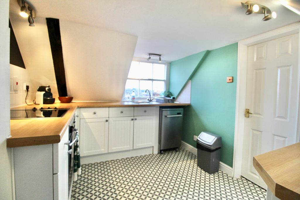 Additional image 13 of 1 bed flat for saleHigh Street, Lymington SO41