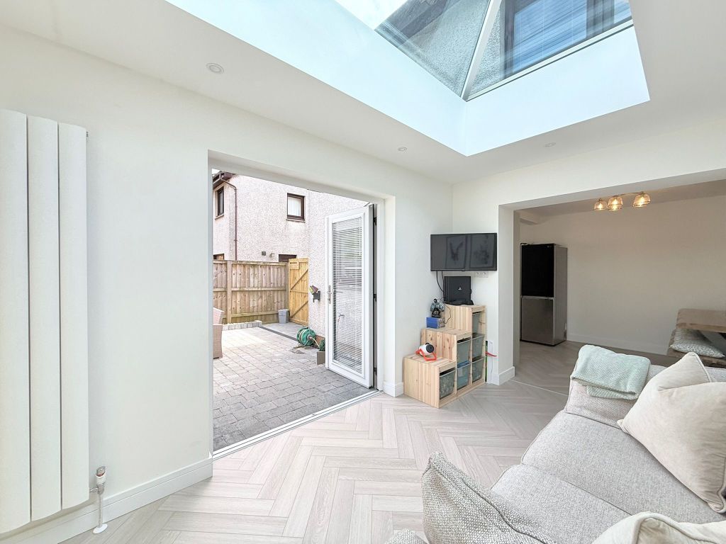 Additional image 13 of 4 bed semi-detached house for salePark Road, Falkirk FK2