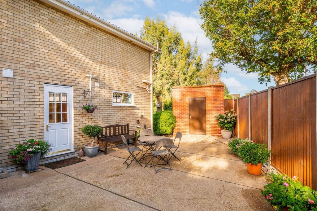 Additional image 21 of 4 bed detached house for saleHall Drive, Oulton Broad NR32