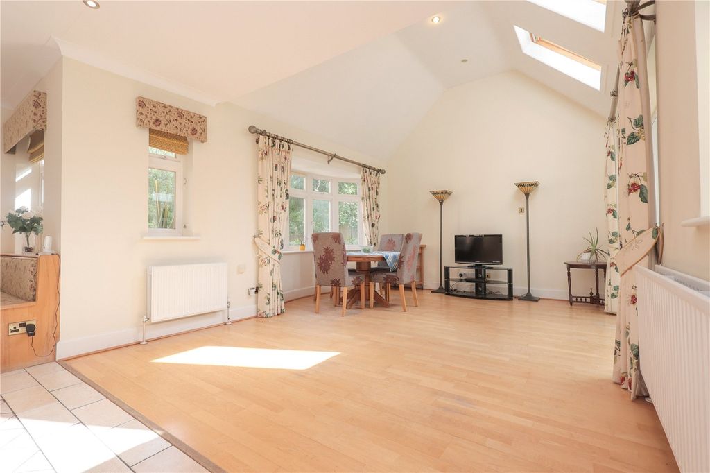 Additional image 11 of 5 bed detached house for saleLeicester Road, Poole, Dorset BH13