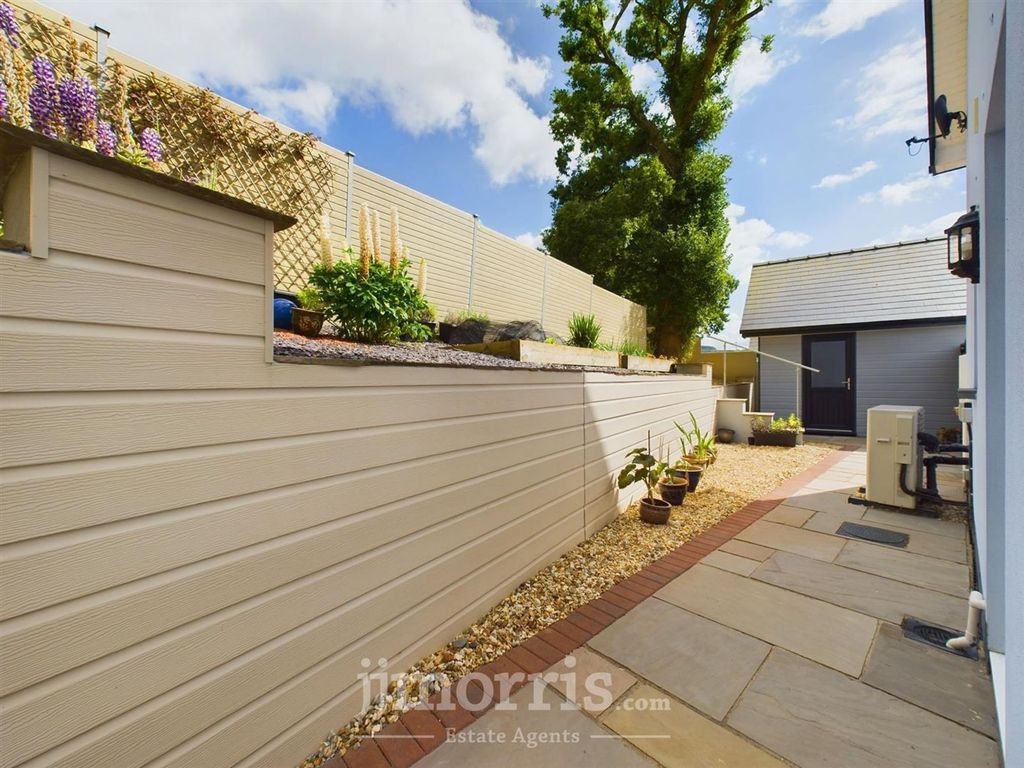 Additional image 40 of 4 bed property for saleCaeberllan, Adpar SA38