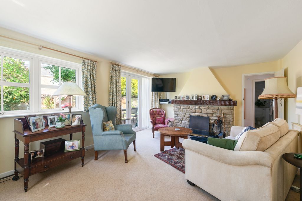 Additional image 7 of 5 bed detached house for saleThe Common, Broughton Gifford, Wiltshire SN12