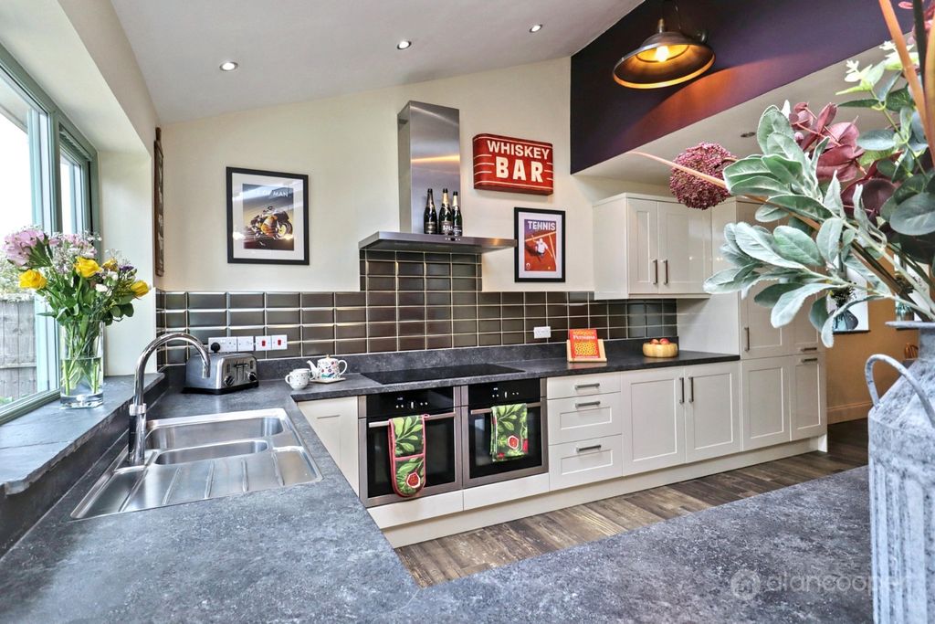 Additional image 15 of 4 bed detached house for saleMilby Drive, St Nicolas Park, Nuneaton CV11