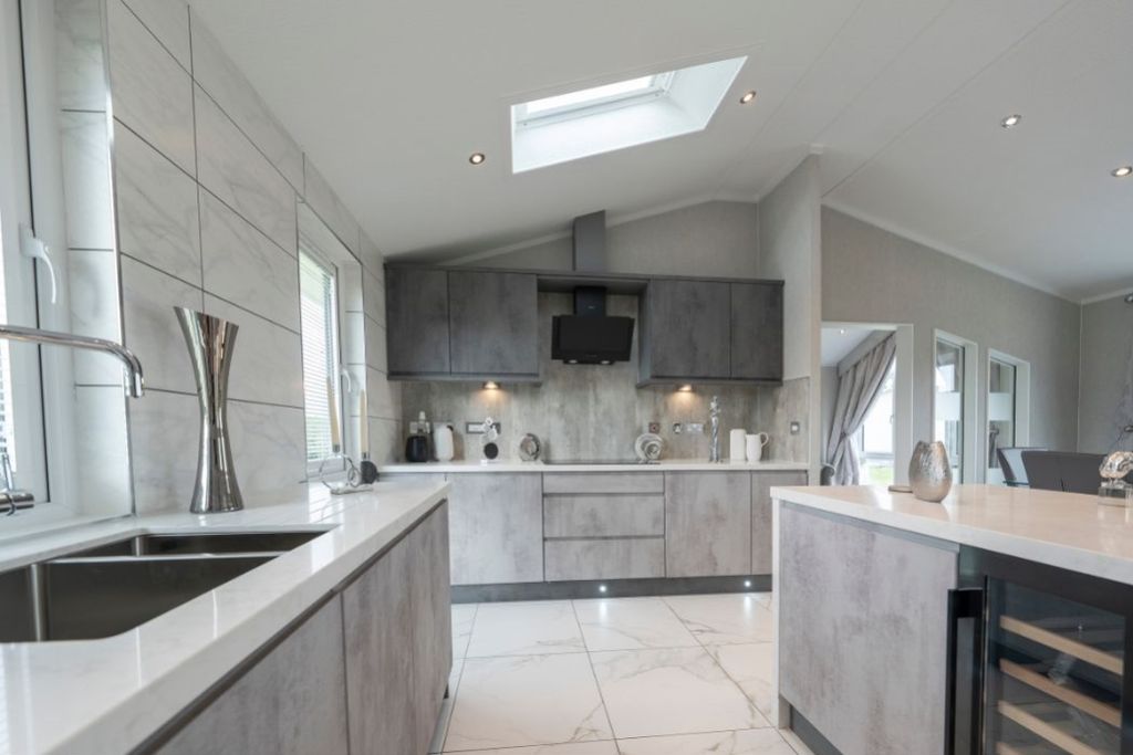 Additional image 3 of 2 bed mobile/park home for sale51 The Grange Lutterworth Country Park, Moorbarns Lane, Lutterworth LE17