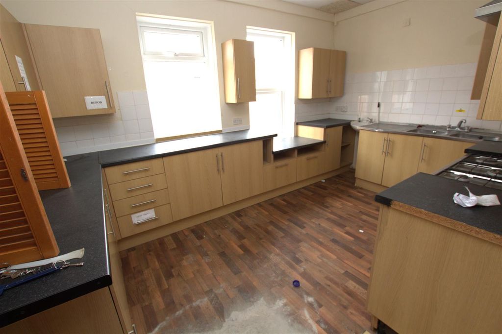 Additional image 13 of 39 bed end terrace house for saleGrange Road, Middlesbrough TS1