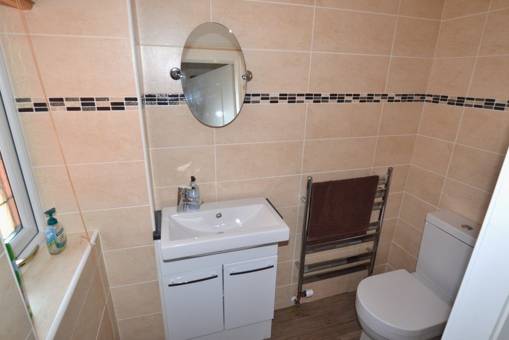 Additional image 30 of 7 bed detached house for saleGlebe Park, Newark NG24