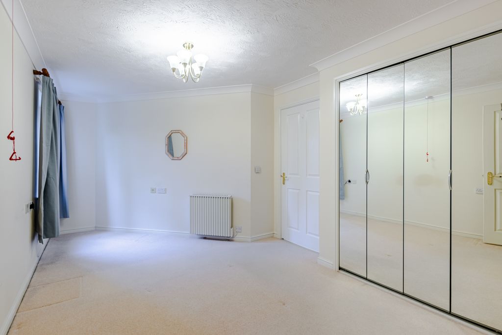 Additional image 7 of 1 bed flat for saleRosewood Court, Park Avenue, Roundhay, Leeds LS8