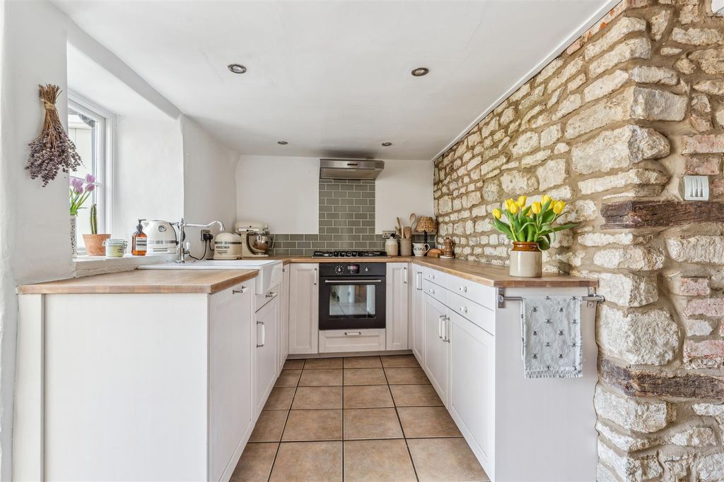 Additional image 10 of 3 bed end terrace house for saleHigh Street South, Olney MK46