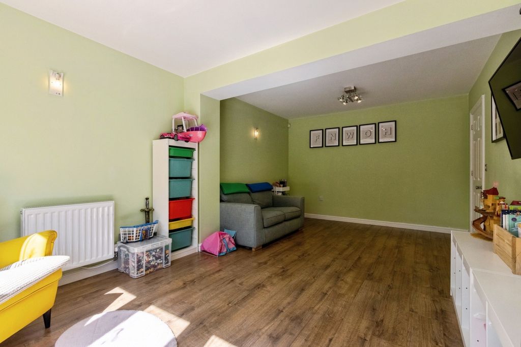 Additional image 5 of 5 bed detached house for saleGleneagles Drive, West Yorkshire WF6