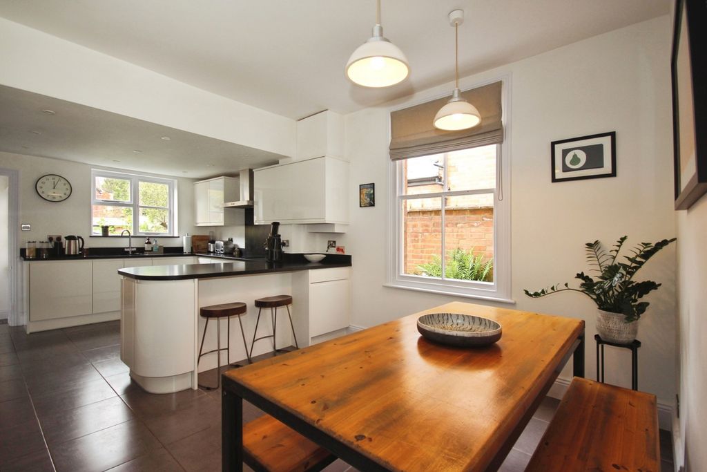 Additional image 9 of 4 bed terraced house for saleGaveston Road, Leamington Spa, Warwickshire CV32