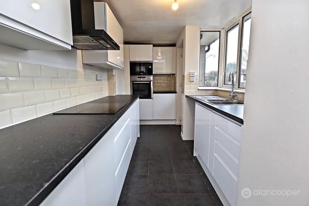 Additional image 6 of 3 bed semi-detached house for saleBeaumont Road, Nuneaton, Warwickshire CV11