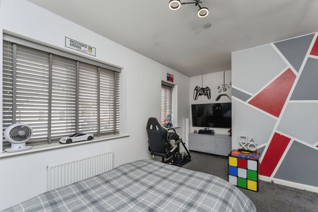 Additional image 21 of 3 bed detached house for saleLlys Carchar, Mold, Flintshire CH7