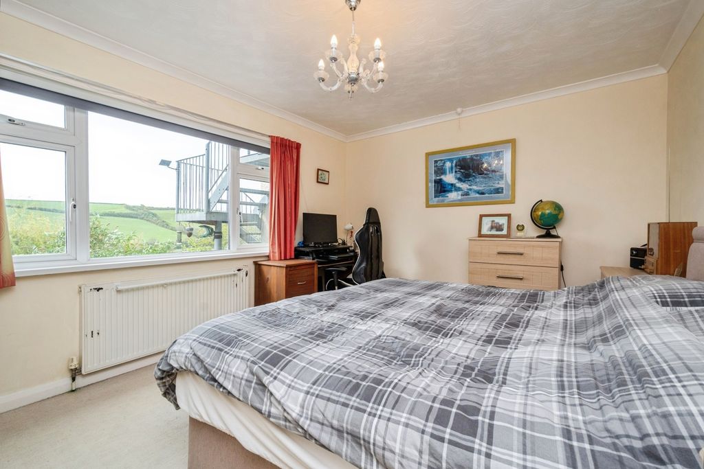 Additional image 12 of 4 bed detached house for saleTredour Road, Newquay, Cornwall TR7