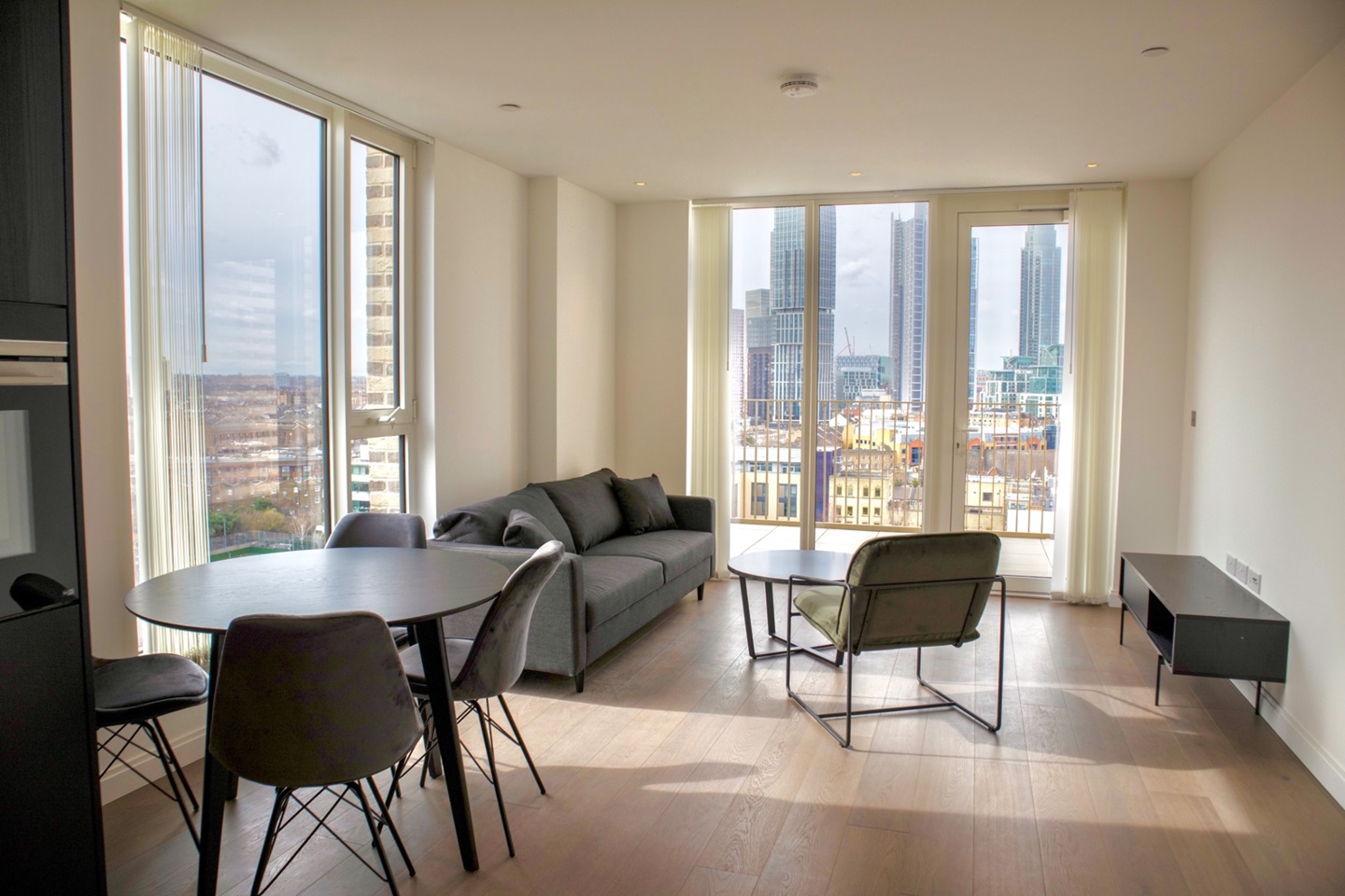 2 Bed Flat, Kennington Lane, SE11, N1 7GU photo 4
