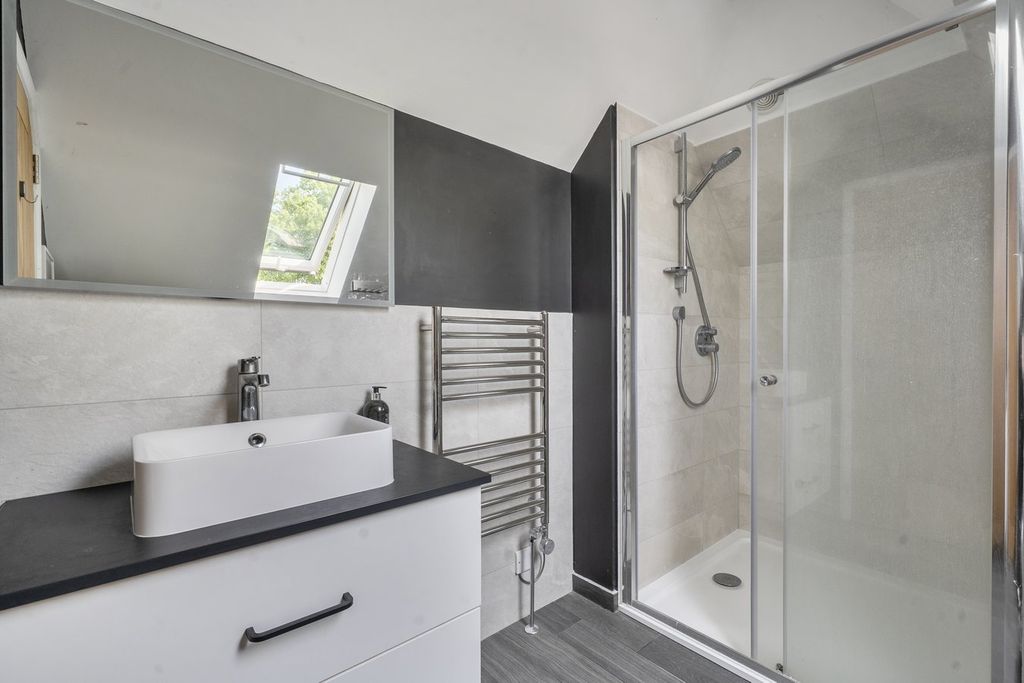Additional image 15 of 5 bed detached house for saleGrove Road, Newbury RG14
