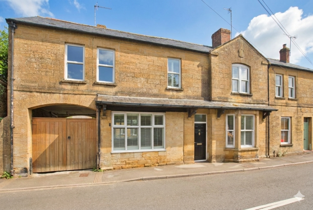 5 bed detached house for saleWater Street, Martock TA12