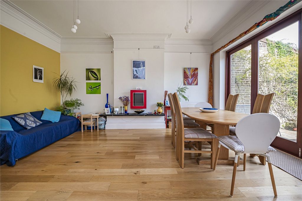 Additional image 6 of 6 bed semi-detached house for salePresburg Road, New Malden KT3