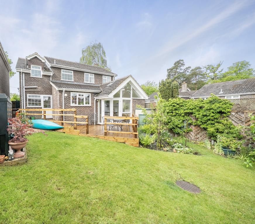 Additional image 2 of 5 bed detached house for saleWoolton Hill, Hampshire RG20