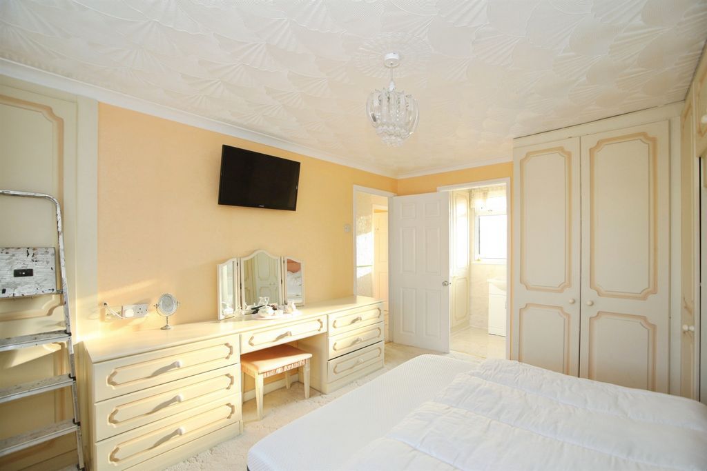 Additional image 17 of 3 bed semi-detached house for saleWhiterock Drive, Pontypridd CF37