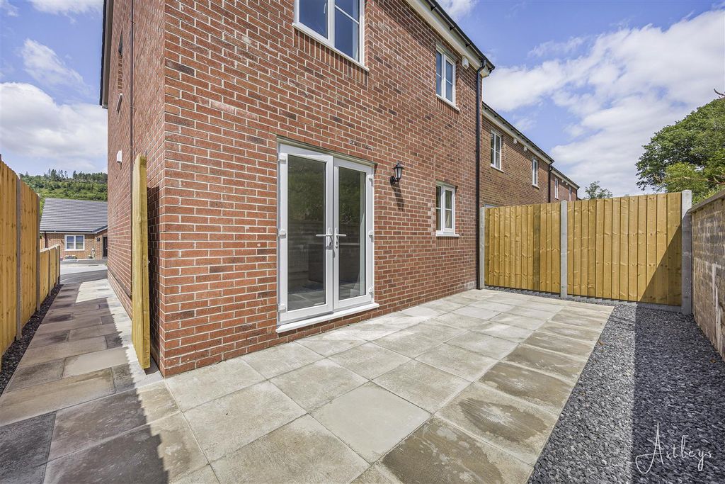 Additional image 10 of 3 bed detached house for saleClos Yr Ysgol, Clyne, Neath SA11