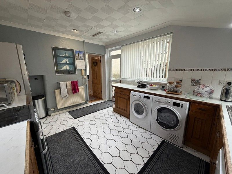 Additional image 7 of 3 bed semi-detached house for saleDaphne Road, Neath, Neath Port Talbot. SA10