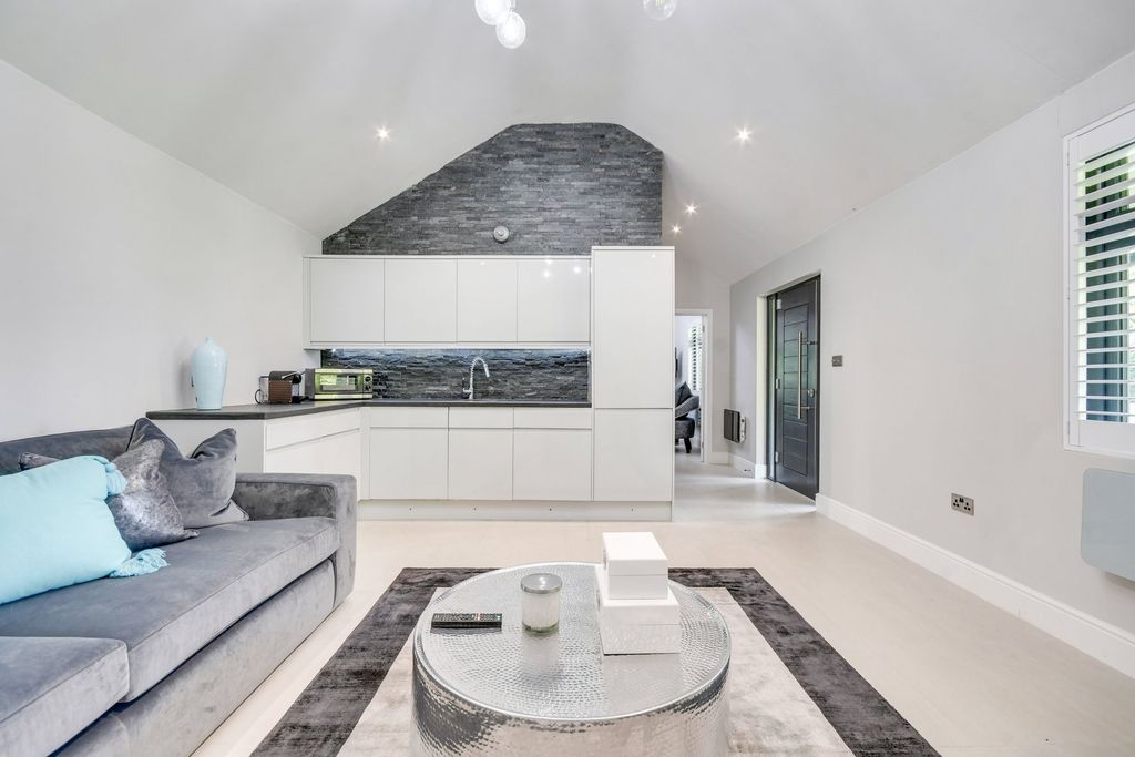 Additional image 43 of 4 bed detached house for saleOngar Outskirts, Essex CM5