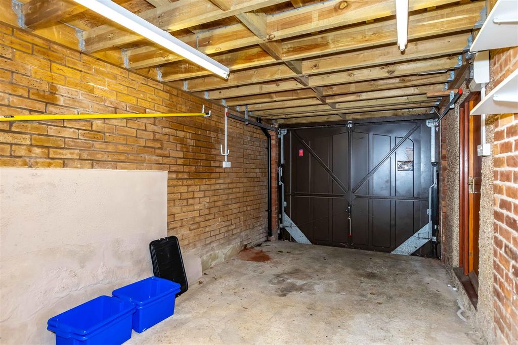 Additional image 29 of 3 bed detached house for saleBrighton Road, Lancing BN15