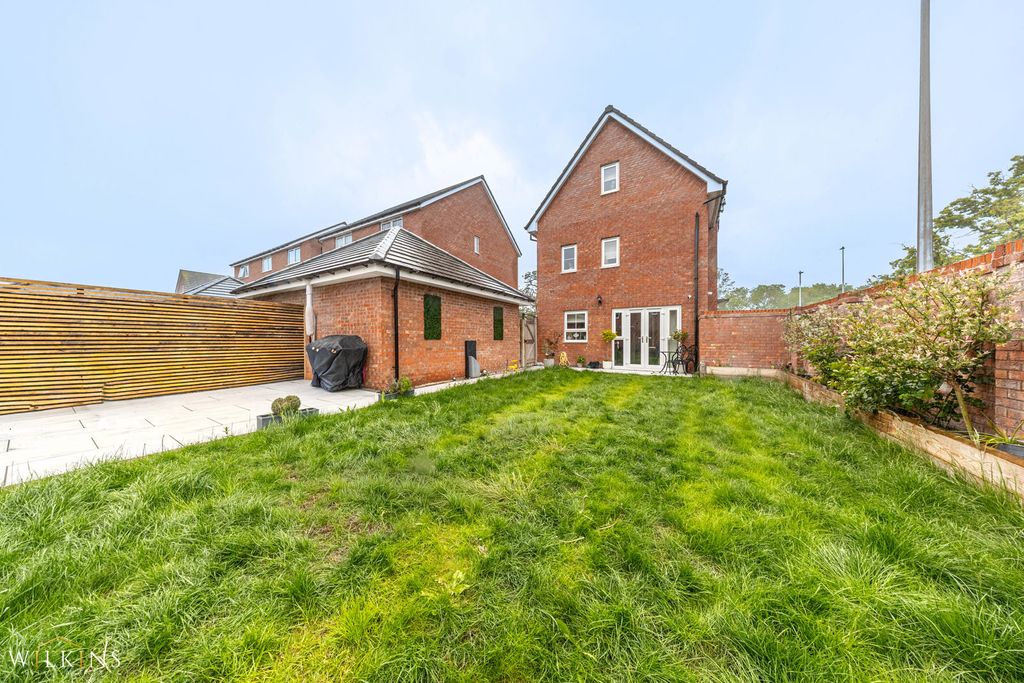 Additional image 21 of 4 bed detached house for saleFleece Lane, Nuneaton, Warwickshire CV11