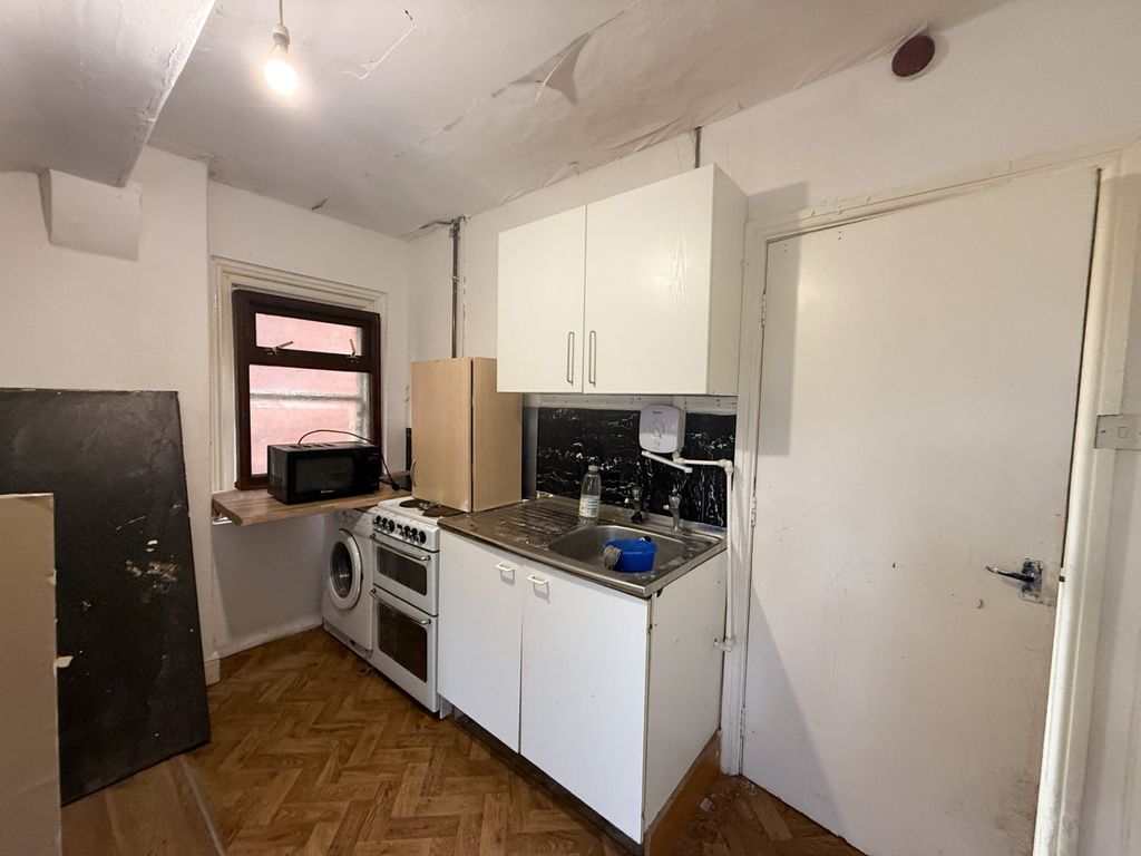 Additional image 6 of 1 bed flat for saleScarbrough Avenue, Skegness PE25
