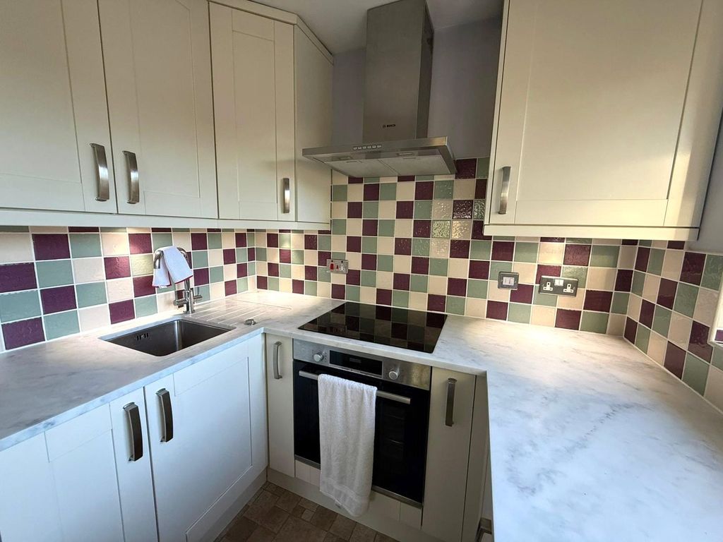 Additional image 10 of 1 bed flat for saleTabley Road, Knutsford, Cheshire WA16