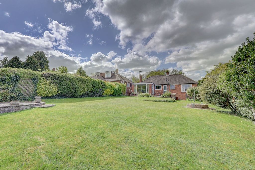 Additional image 18 of 3 bed bungalow for saleNew Road, Princes Risborough, Buckinghamshire HP27