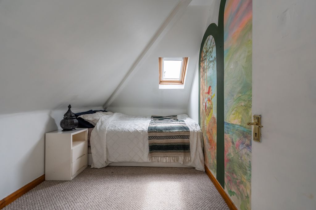 Additional image 10 of 2 bed flat for sale20 Eskview Crescent, Musselburgh EH21
