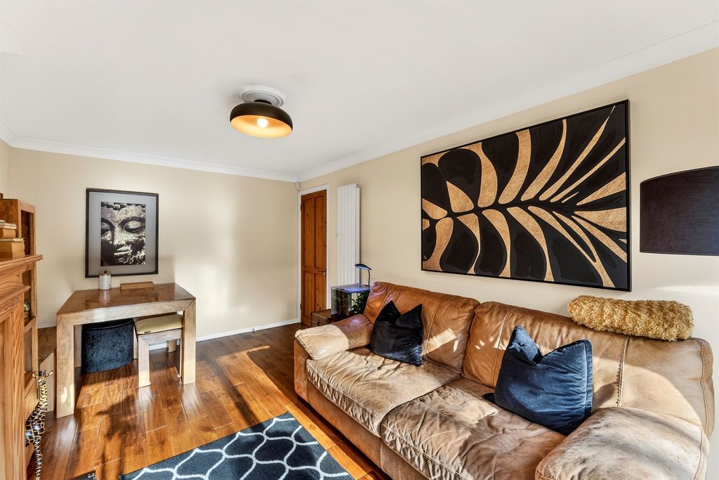 Additional image 15 of 2 bed maisonette for salePollard Road, Morden SM4