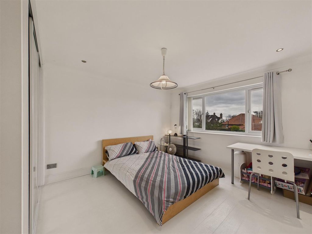 Additional image 23 of 4 bed detached house for saleCroft Park, North Ferriby HU14