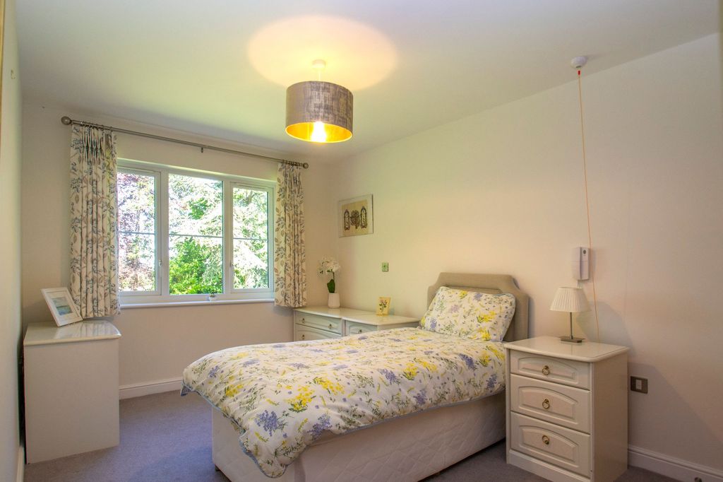 Additional image 6 of 1 bed flat for saleThe Retreat, Princes Risborough HP27