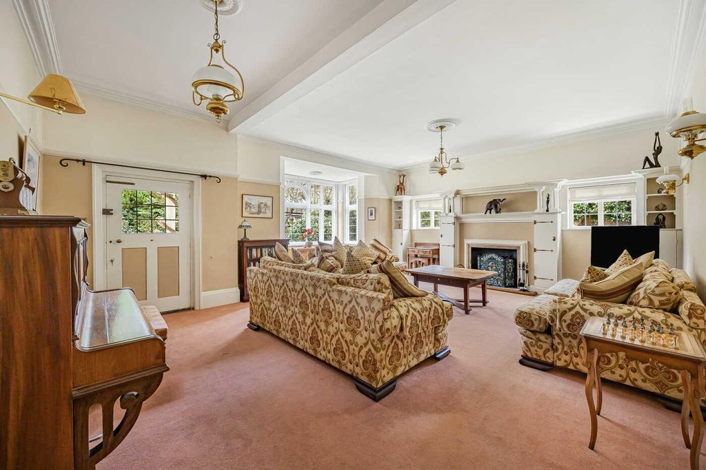 Additional image 5 of 5 bed detached house for saleStation Road, Marlow, Buckinghamshire SL7