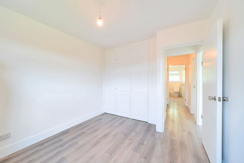 Additional image 17 of 2 bed flat for saleNigel Close, Northolt UB5