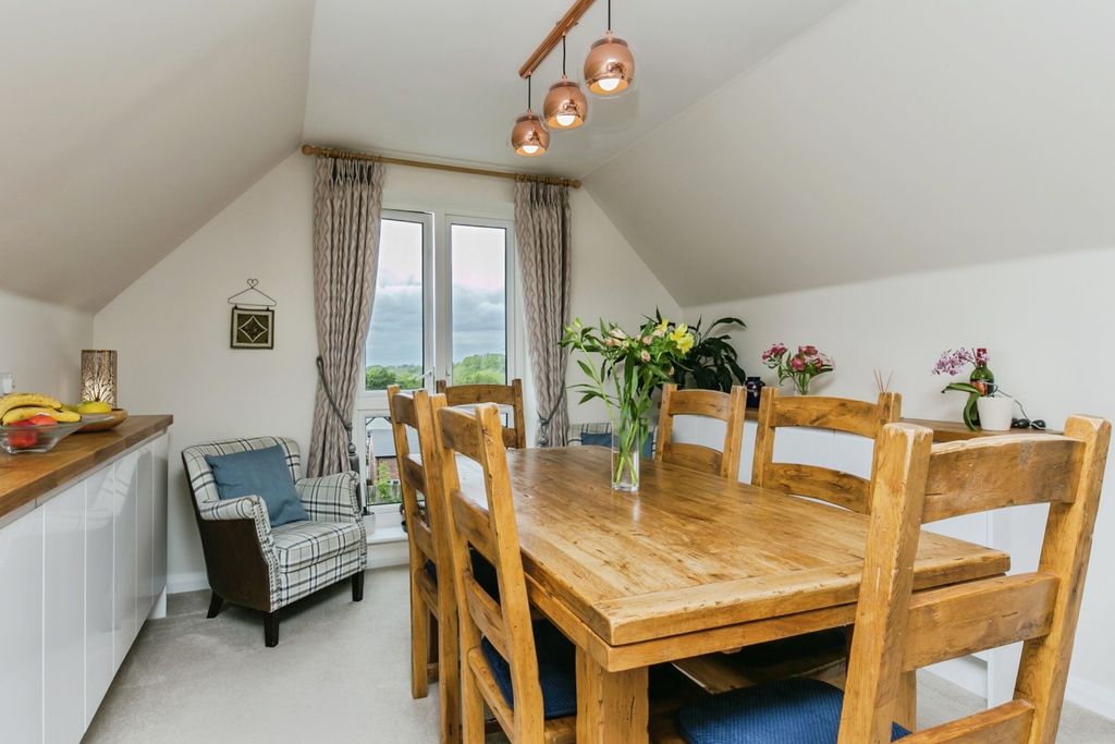 Additional image 6 of 2 bed flat for saleCoare Street, Macclesfield, Cheshire SK10