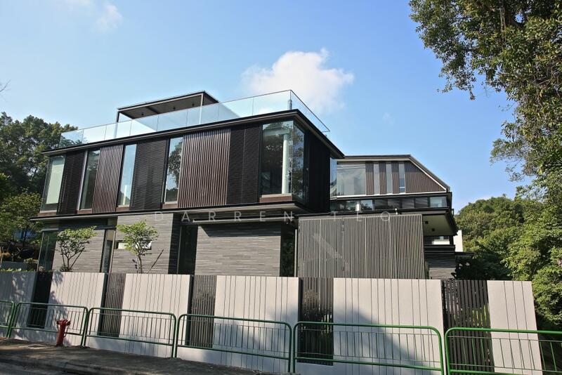 ❤️ Best Layout & Privacy Modern Detached ❤️ photo 3