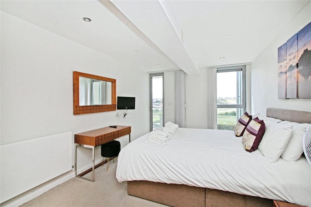 Additional image 27 of 2 bed flat for saleZinc, 2-10 Headland Road, Newquay, Cornwall TR7