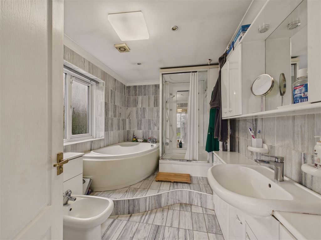 Additional image 22 of 4 bed detached house for saleCroft Park, North Ferriby HU14