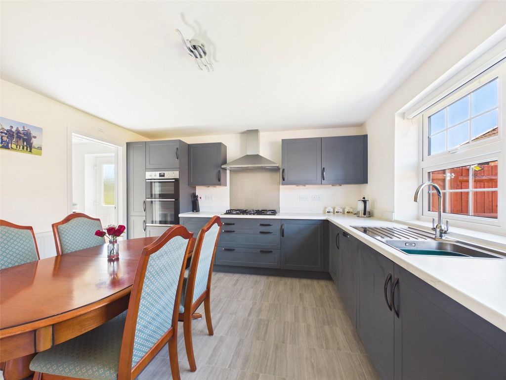 Additional image 4 of 4 bed detached house for salePeregrine Close, Newent, Gloucestershire GL18