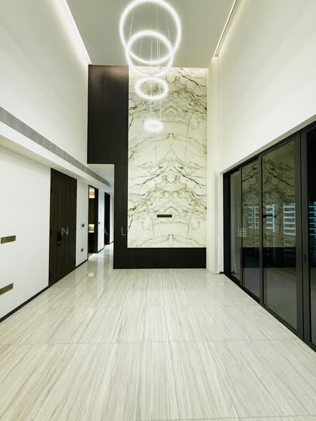 28 Leedon Heights