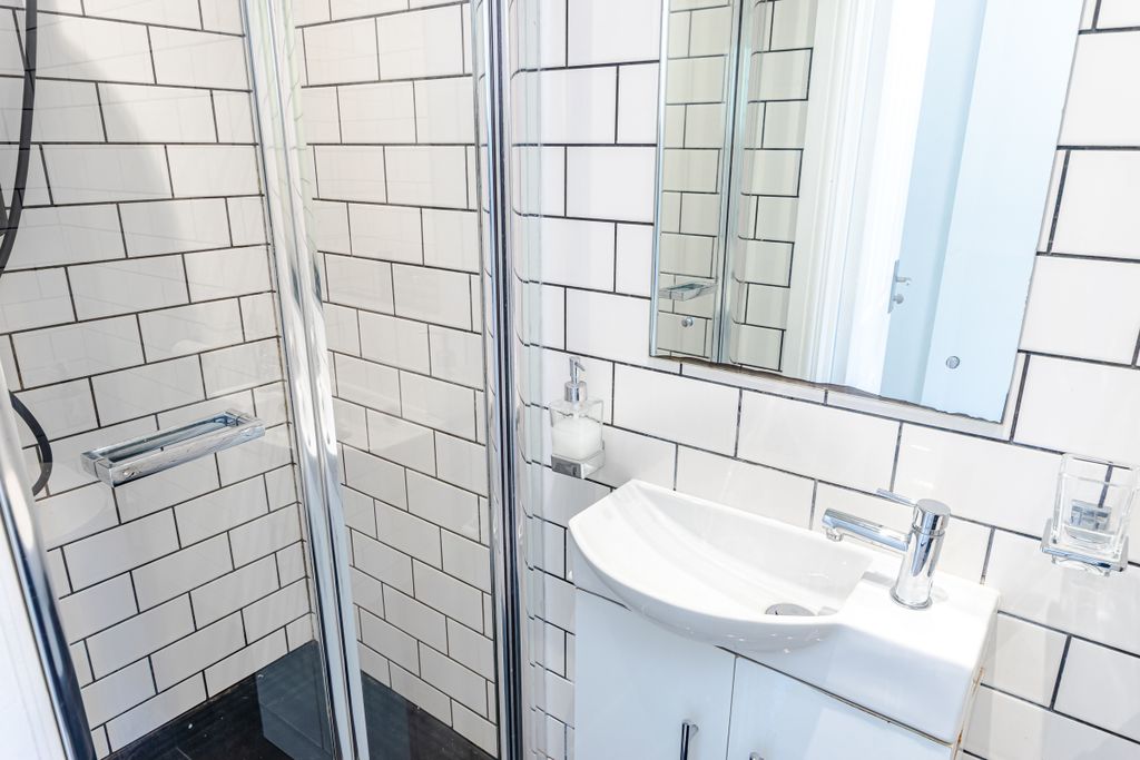 Additional image 16 of 5 bed detached house for saleTroon Close, Normanton, West Yorkshire WF6
