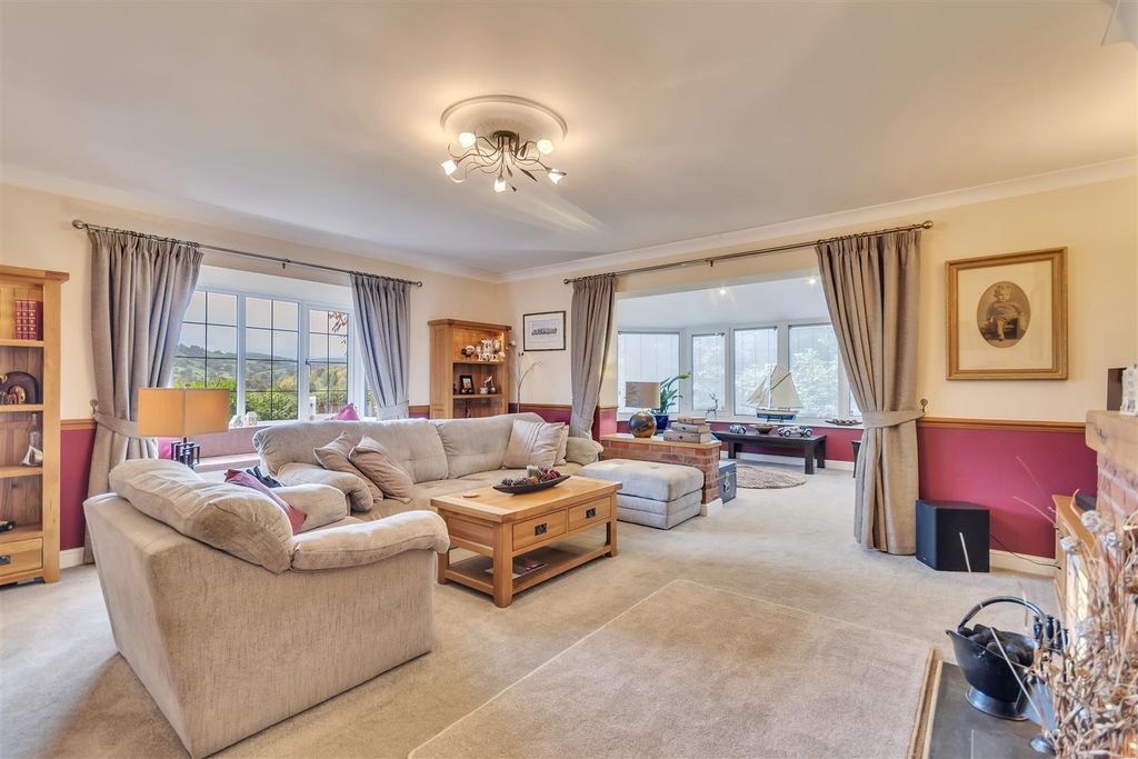 Additional image 2 of 5 bed detached house for saleFforrd Y Cain, Llanfyllin SY22